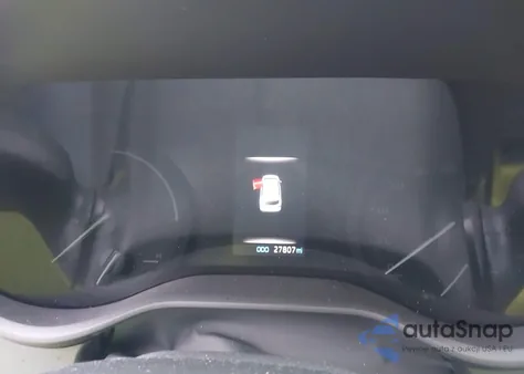 2023 Toyota Sienna Le z USA, uszkodzony, nr VIN 5TDKSKFC2PS103895